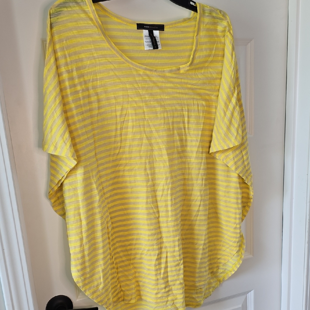 BCBGMaxAzria Yellow and White Boxy Short Sleeve Blouse